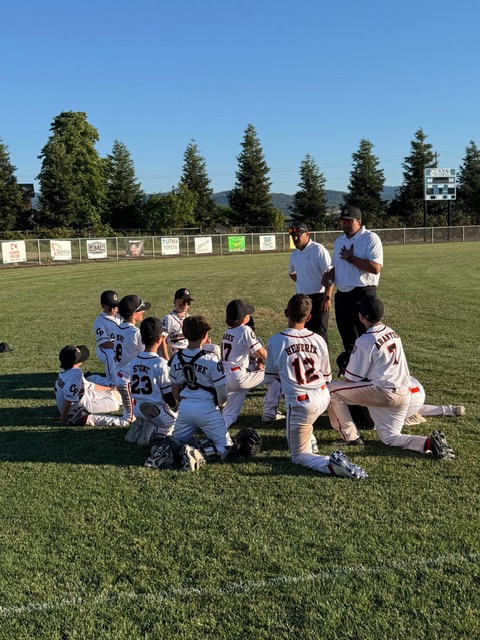 The team huddled before the journey to Bend